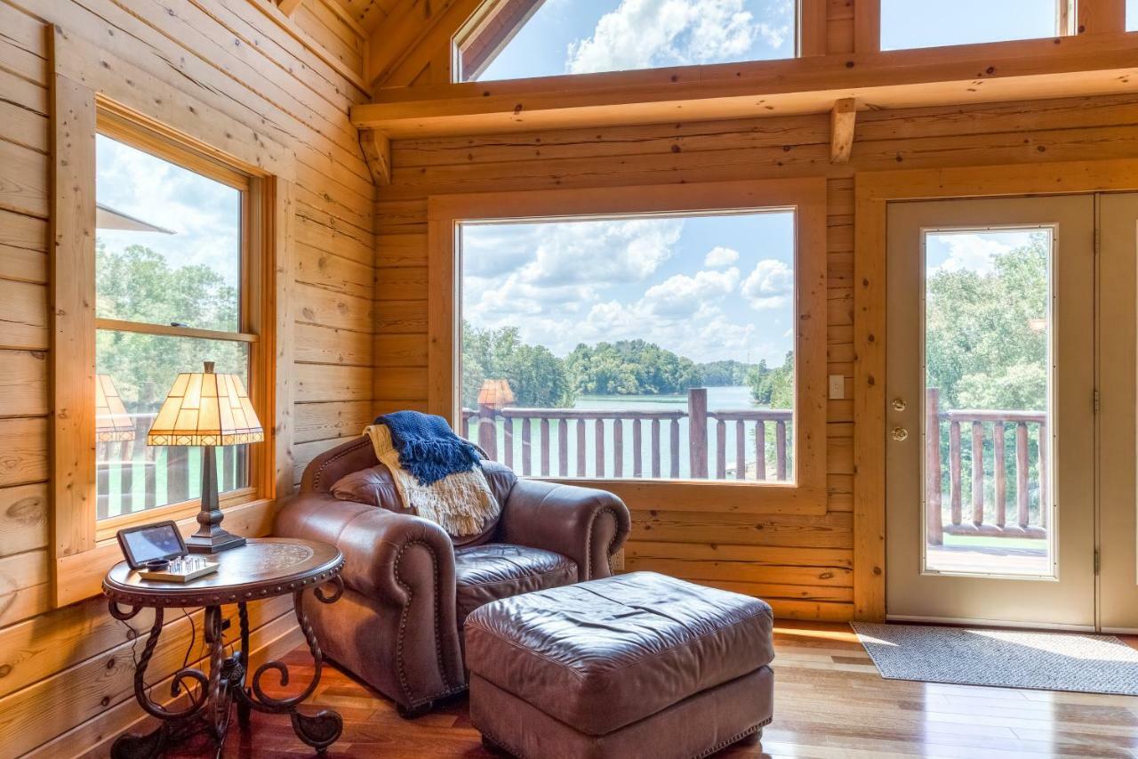 Majestic Lakefront Lodge Sevierville Exterior foto