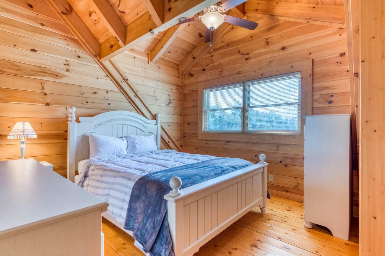 Majestic Lakefront Lodge Sevierville Exterior foto